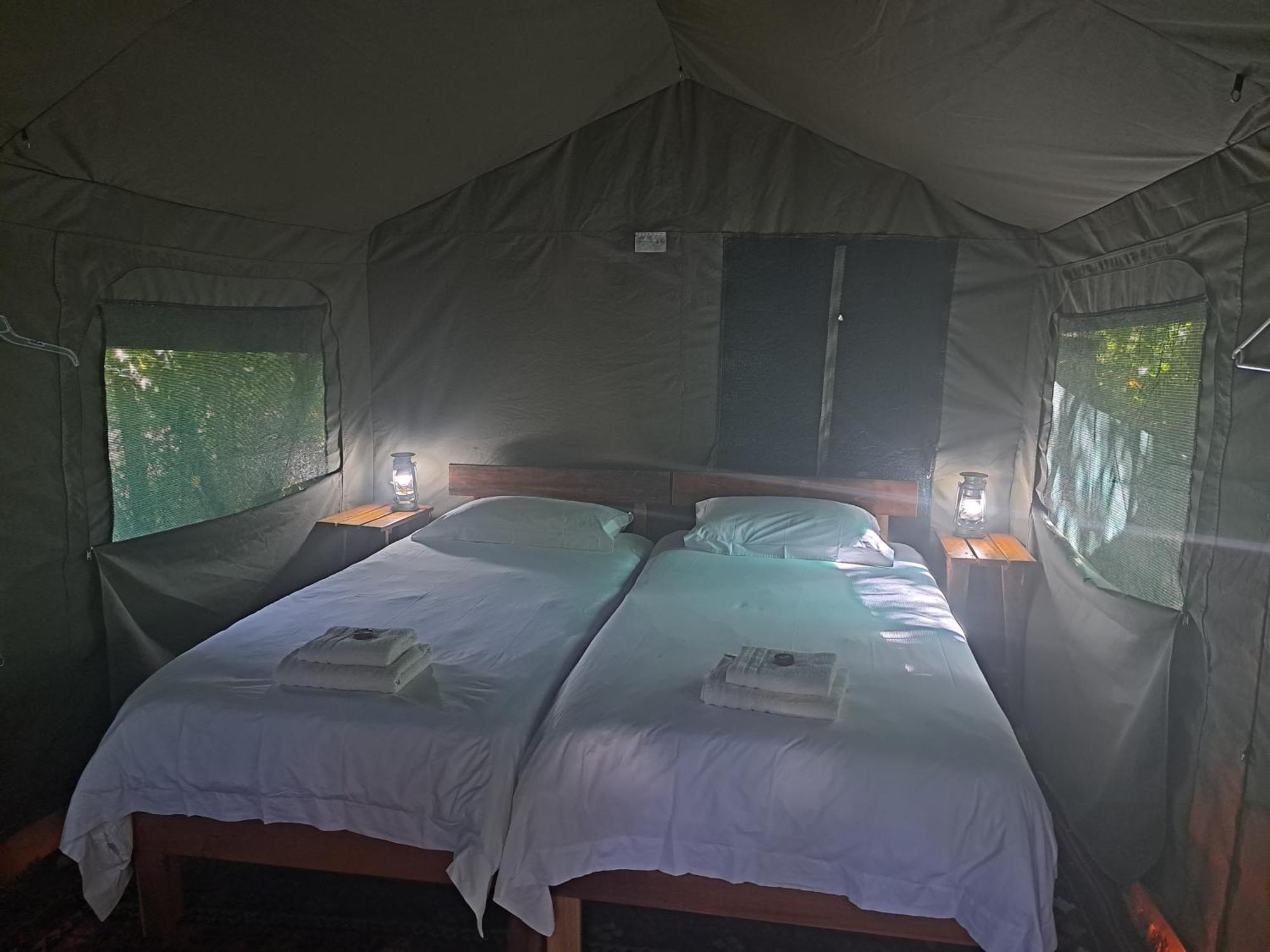 Woodcutter'S Bush Camp At The Old Trading Post Hotel Wilderness Ngoại thất bức ảnh