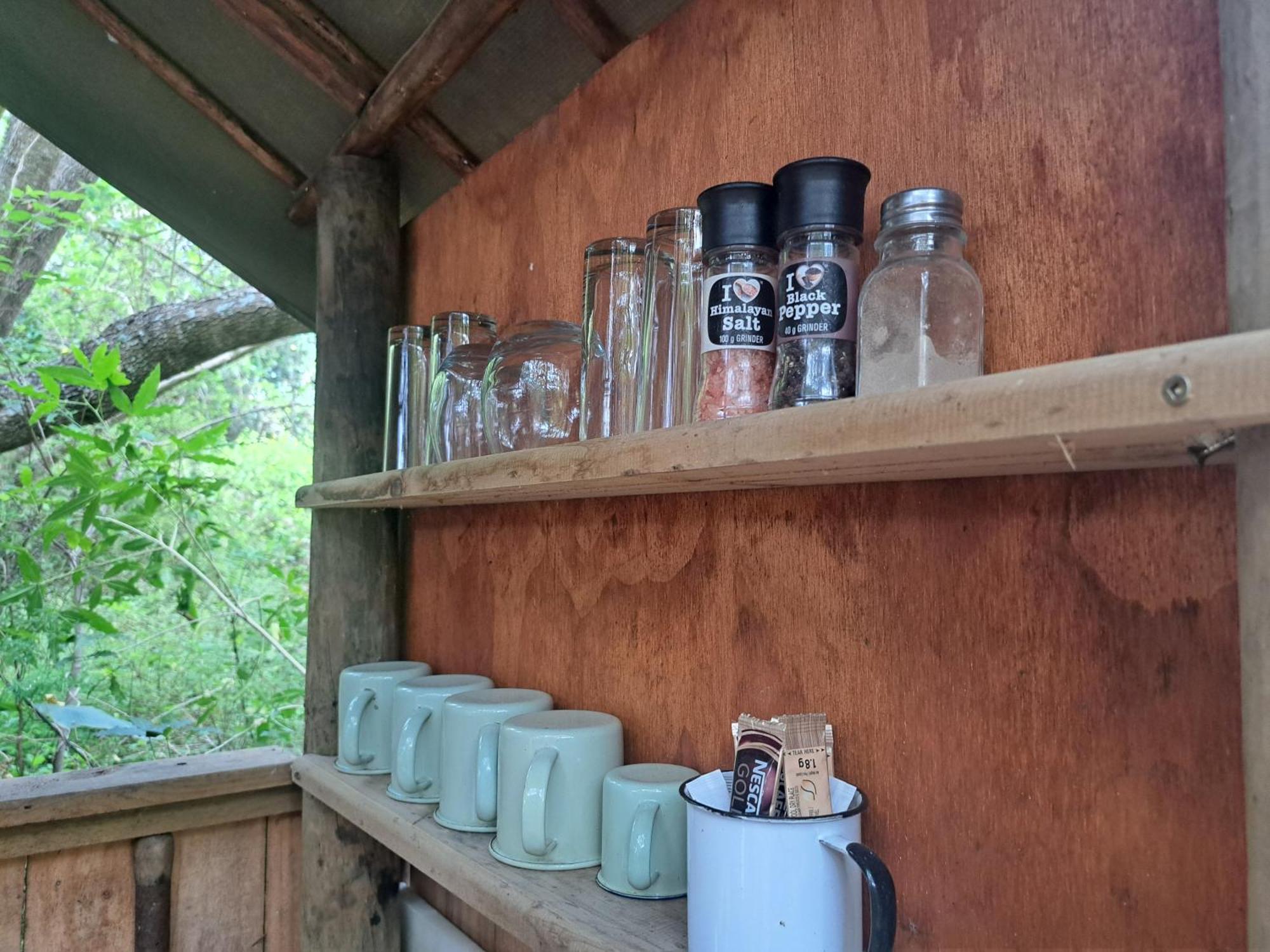Woodcutter'S Bush Camp At The Old Trading Post Hotel Wilderness Ngoại thất bức ảnh
